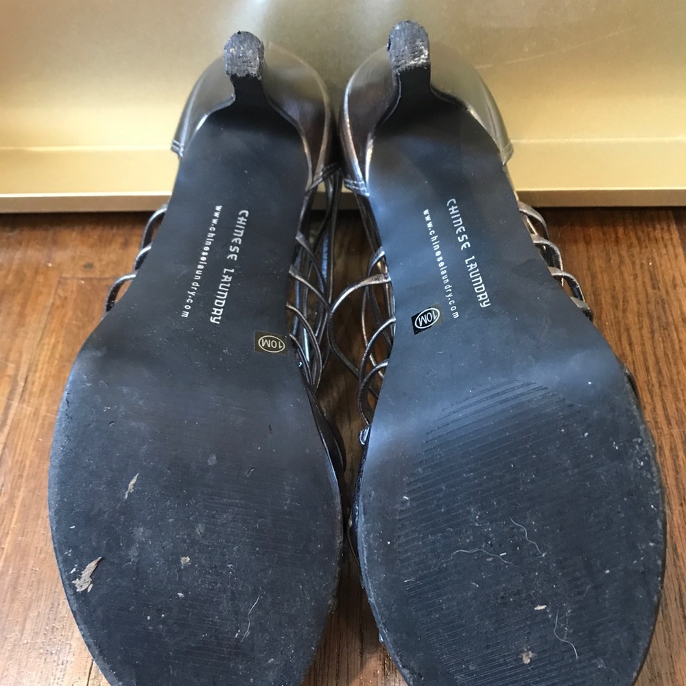 Chinese Laundry Metallic Heels - Picture 4 of 4
